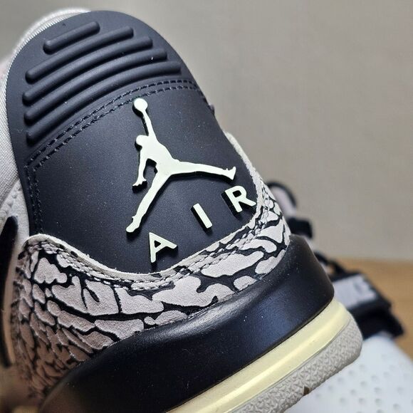 Nike Air Jordan Legacy 312 Low Grey Cement Women's 6.5 Black White CD9054-101 SE - Picture 7 of 16